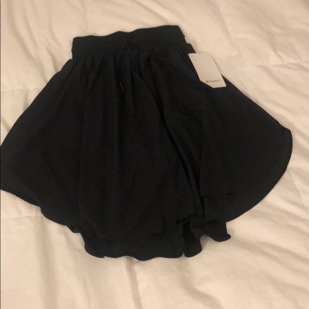 Lululemon Everyday skirt